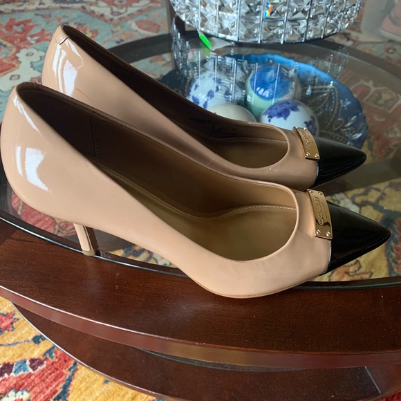 Coach Pointed toe heels - Picture 3 of 5